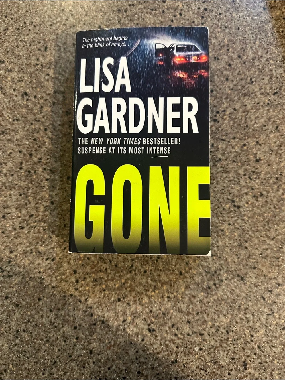 Gone - Thriller Paperback in Black and Yellow